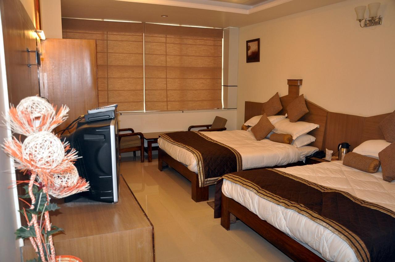 Hotel Mount View 카트라 외부 사진